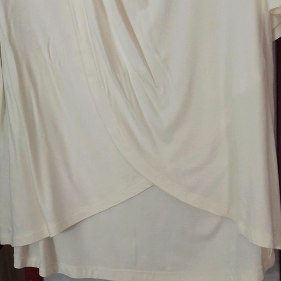 Sweaty Betty Tori Short Sleeve Tee Top in Alabaster White  Sz 4 - Picture 3 of 4